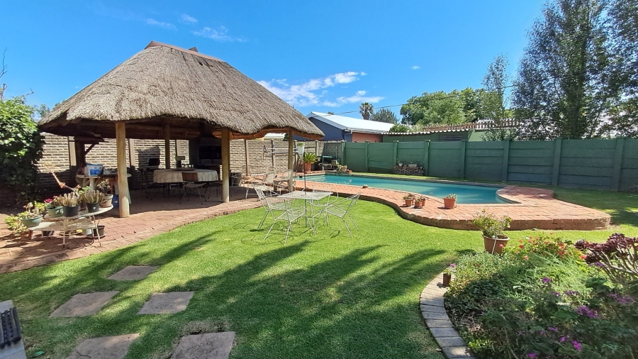 3 Bedroom Property for Sale in Generaal De Wet Free State